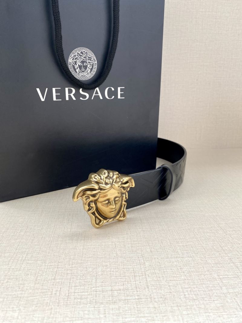 VERSACE